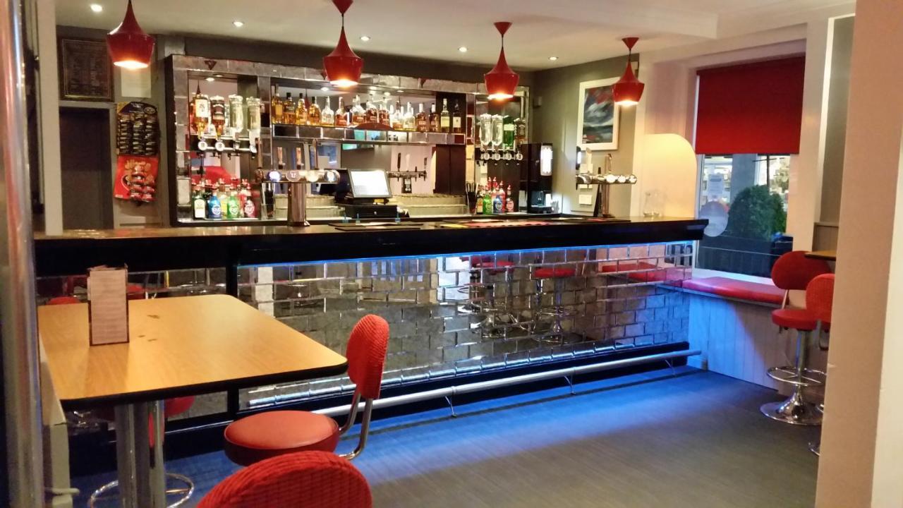 Commercial Hotel Alness Exteriér fotografie
